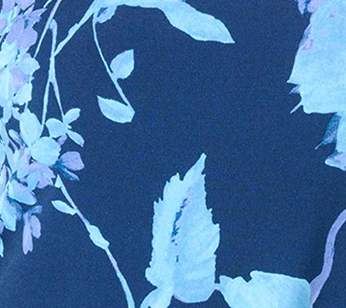 Susan Graver Petite Printed Liquid Knit 3/4 Sleeve A-Line Tunic — View 4