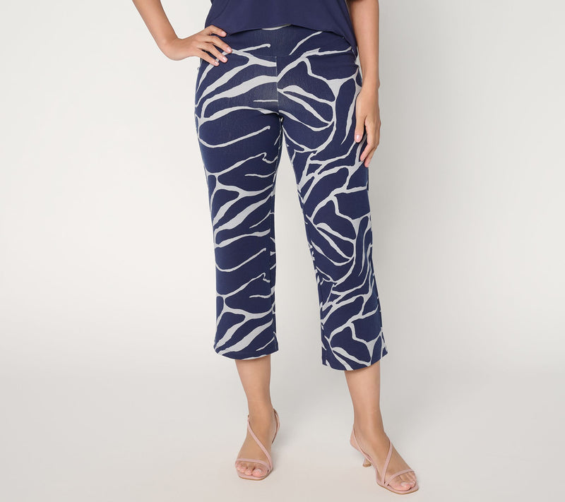 Women with Control Regular Printed Knit Crop Chic Contour Pant — View 14