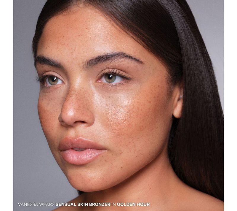Kevyn Aucoin Sensual Skin Bronzer with Cream/Powder Brush — View 6