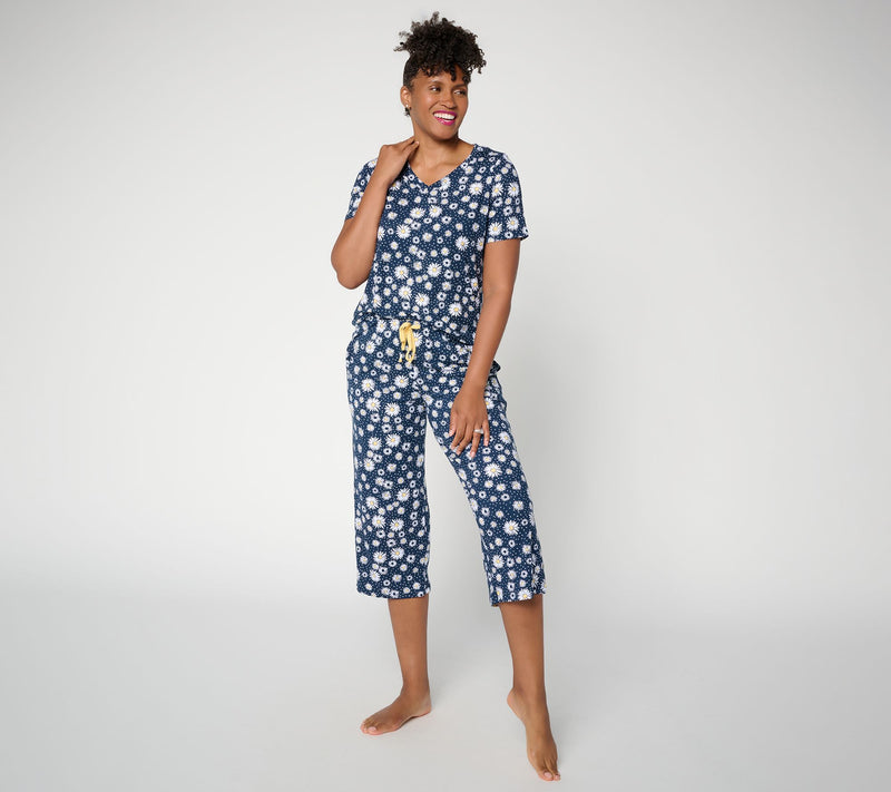 Cuddl Duds Cool & Airy V-Neck Tee & Capri Pant Pajama Set — View 14