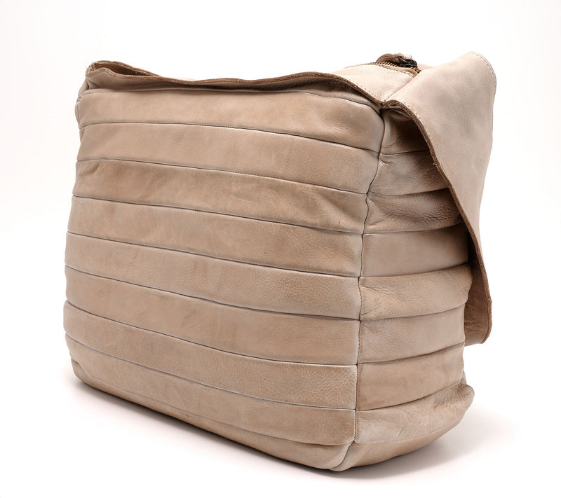 Libre Faire Day Trip Quilted Leather Hobo Bag — View 2