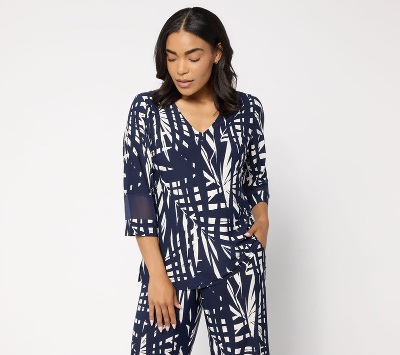 Brandis Dress Out Loud Discovery Knit Bestie Sheer Trim V-Neck Top — View 12