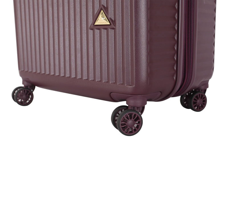 Triforce Amalfi 29" Spinner Luggage — View 4