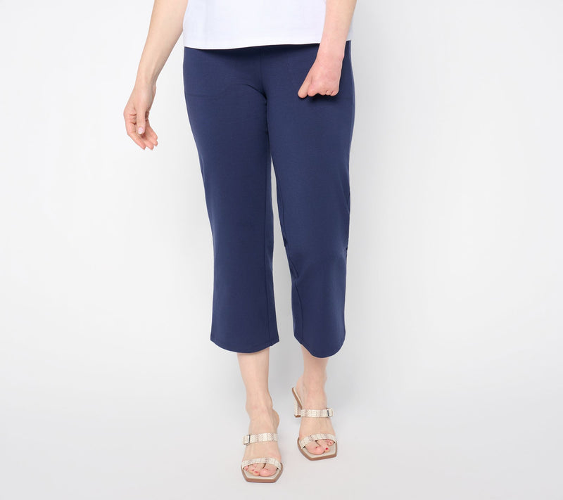 Women with Control Petite 86/14 Relaxed Straight Leg Crop Icon Pant — View 12