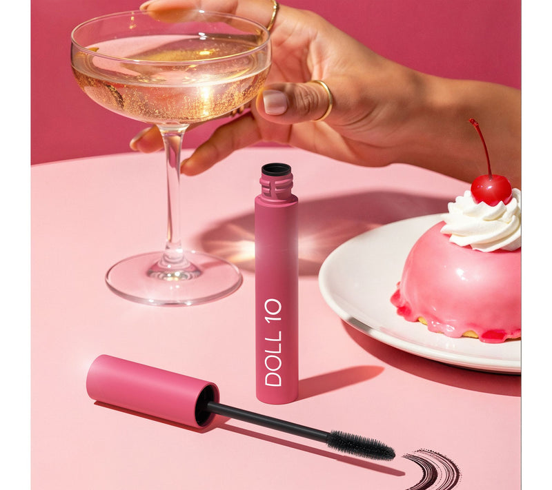 Doll 10 She's An Icon Precision Mascara — View 5