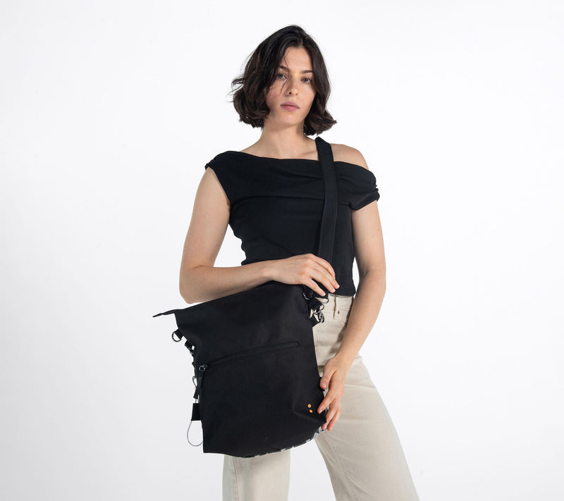 Sherpani Vale AT Reversible Crossbody — View 8