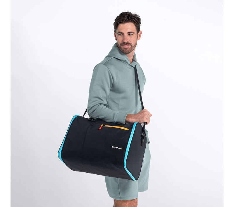 Sherpani Jaunt Garment Duffle — View 8