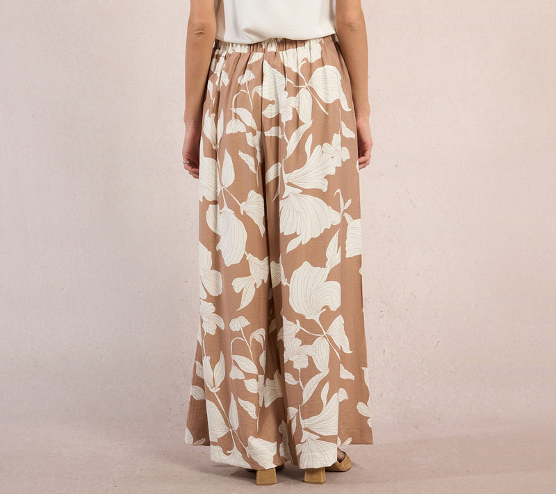 Molly Bracken Woven Floral Pants — View 3