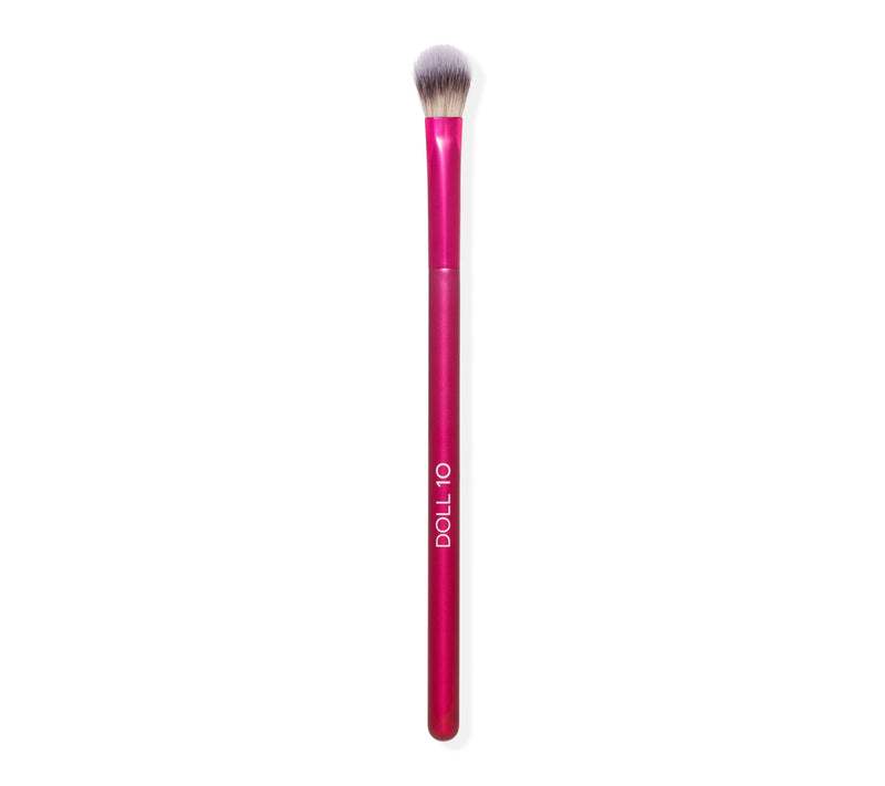 Doll 10 Special Edition Deluxe Blending Eyeshadow Brush — Main view