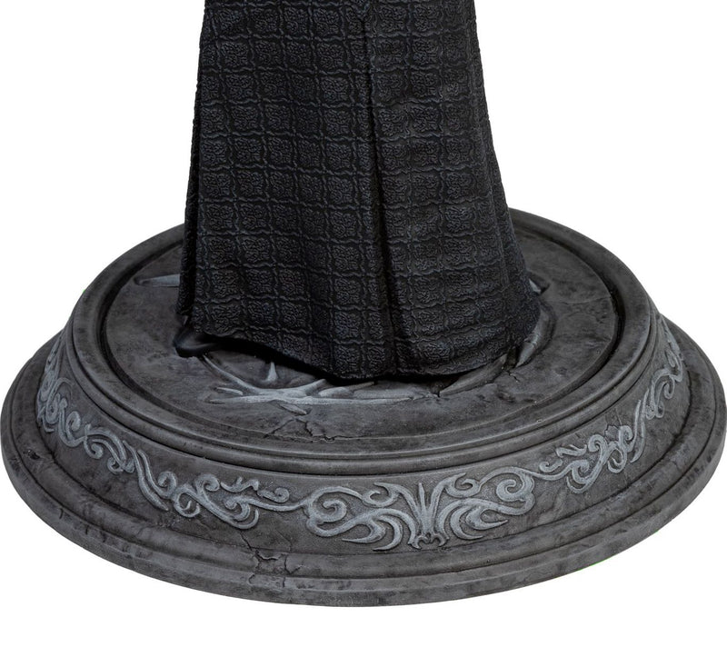 The Witcher Netflix Yennefer Figure — View 10