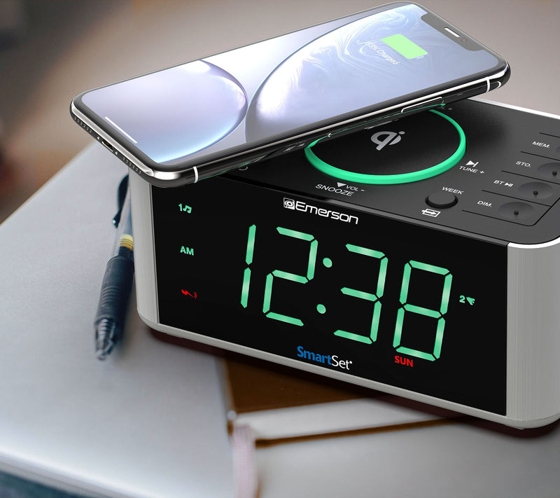 Emerson Alarm Clock Radio and Wireless Phone Ch arger — View 8