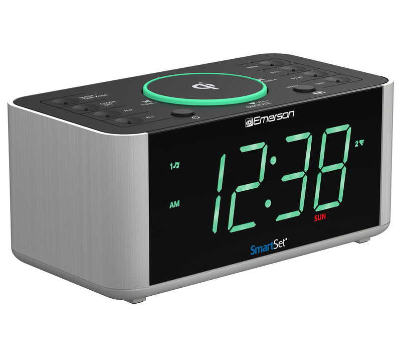 Emerson Alarm Clock Radio and Wireless Phone Ch arger — Main view