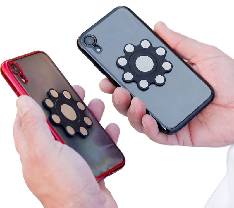 CellSnapp Universal 2 Cell Phone Carrier — Main view