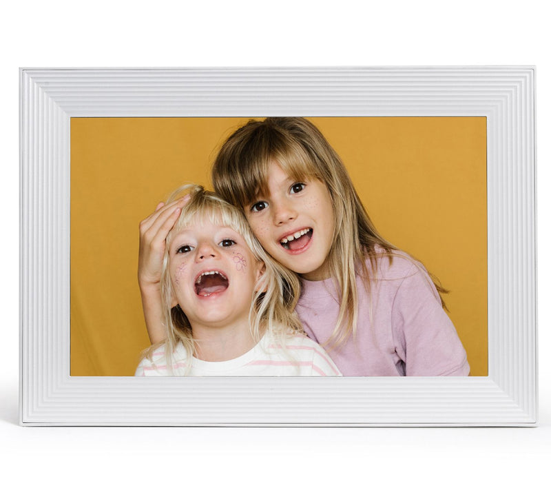 Aura Frames Carver Digital Picture Frame — View 5