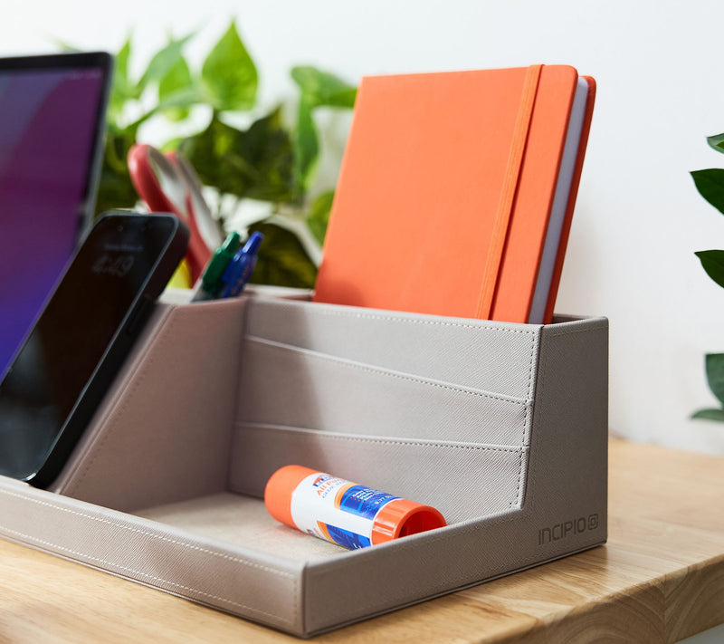 Incipio 10W Wireless Charging Organizational Hub — View 8