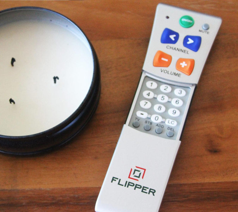 Flipper Big Button Universal TV Remote — View 8