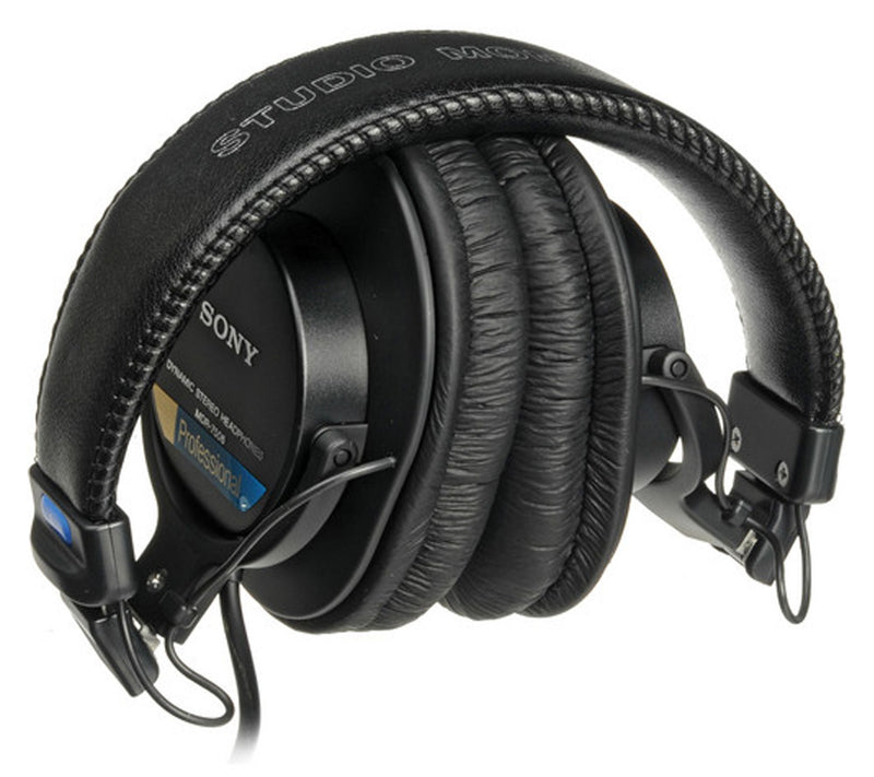 Sony MDR-7506 Headphones — View 3