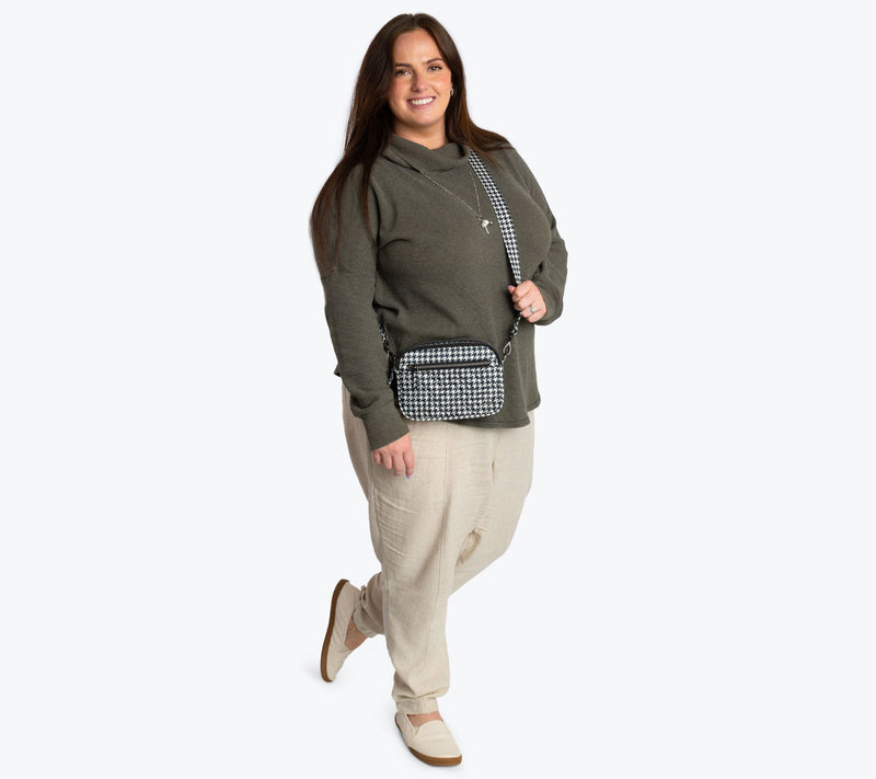 Lug Classic Quilted Crossbody Bag - Super Coupe 2 — View 23