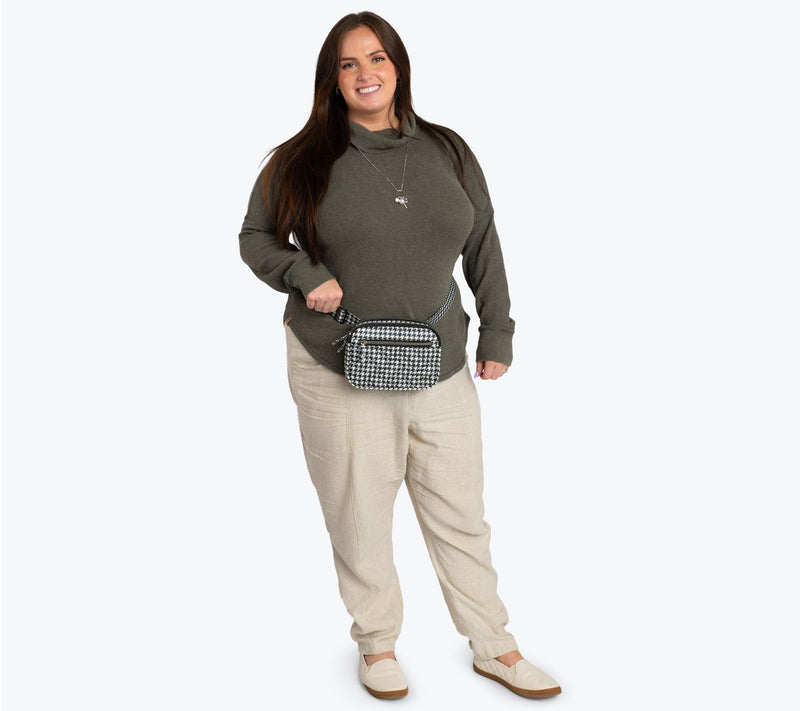 Lug Classic Quilted Crossbody Bag - Super Coupe 2 — View 22