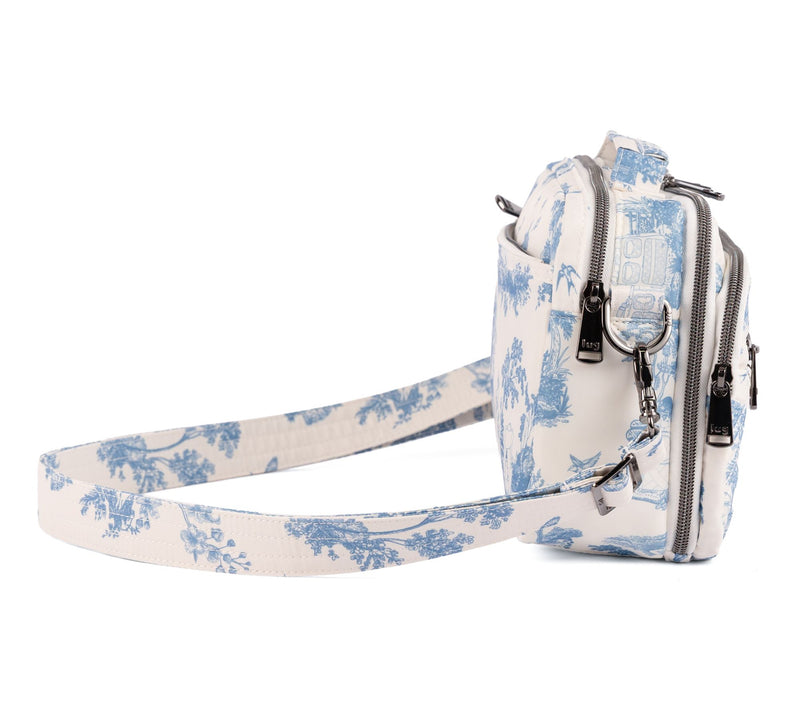 Lug Medium Top Handle Crossbody - Scoop SE — View 11