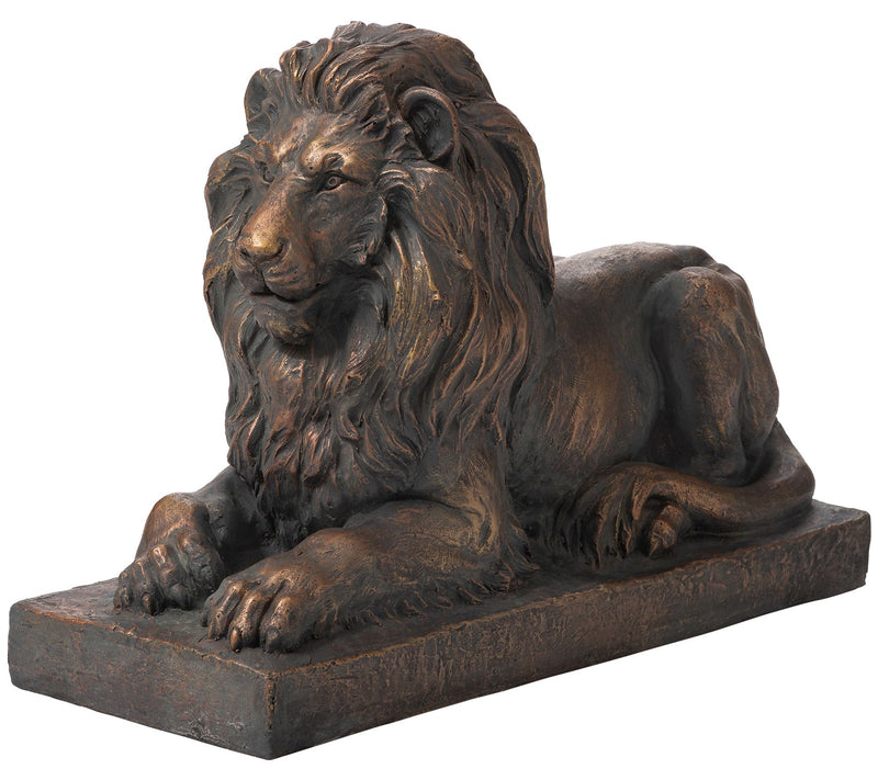 Glitzhome Majestic King Lying Lion Lawn Garden Statue — Main view