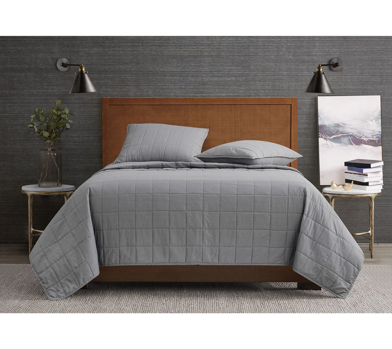 London Fog Garment Wash Solid King 3-Piece Quilt Set — View 7