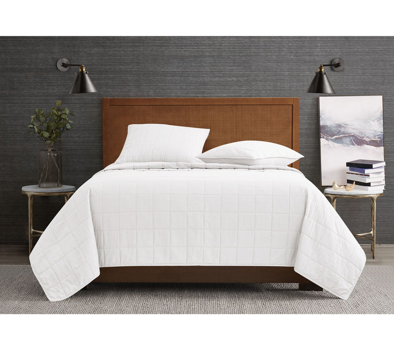 London Fog Garment Wash Solid Full/Queen 3-Piece Quilt Set — View 11