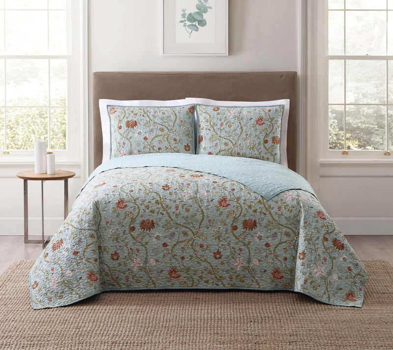 Style 212 Bedford King Quilt Set — Main view
