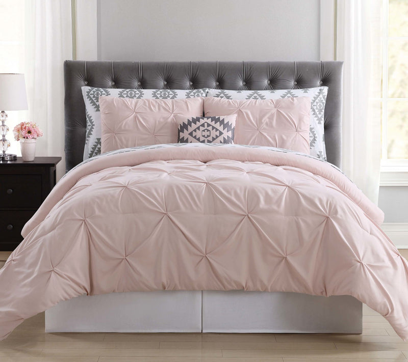 Truly Soft Pueblo Pleated Queen Bed in a Bag — Main view