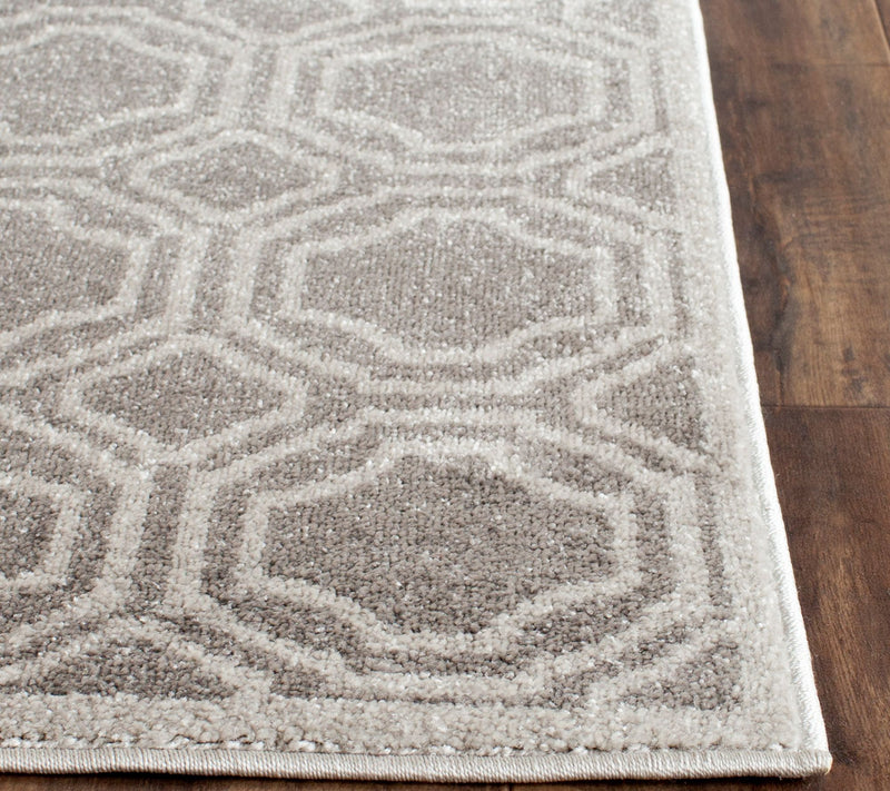 Safavieh Indoor/Outdoor Geometric Tile 5' x 8'ea Rug — View 15