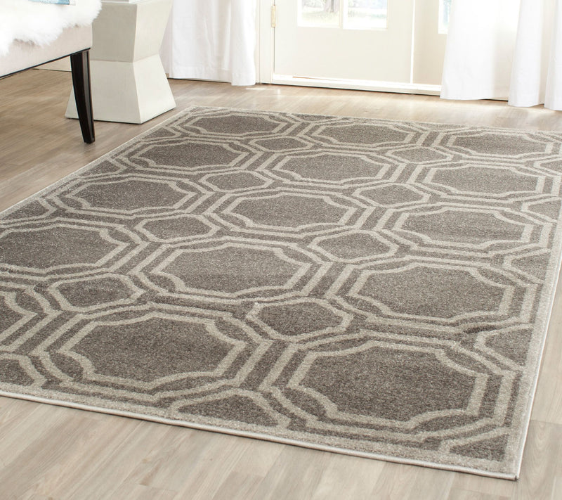 Safavieh Indoor/Outdoor Geometric Tile 8' x 10'Area Rug — View 12