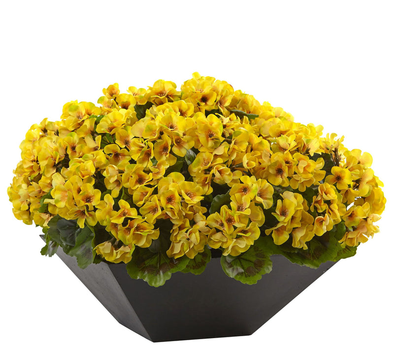 Geranium with Black Planter by Nearly Natural — View 9