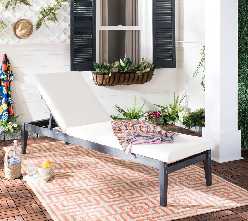 Safavieh Arcata Sunlounger — View 4
