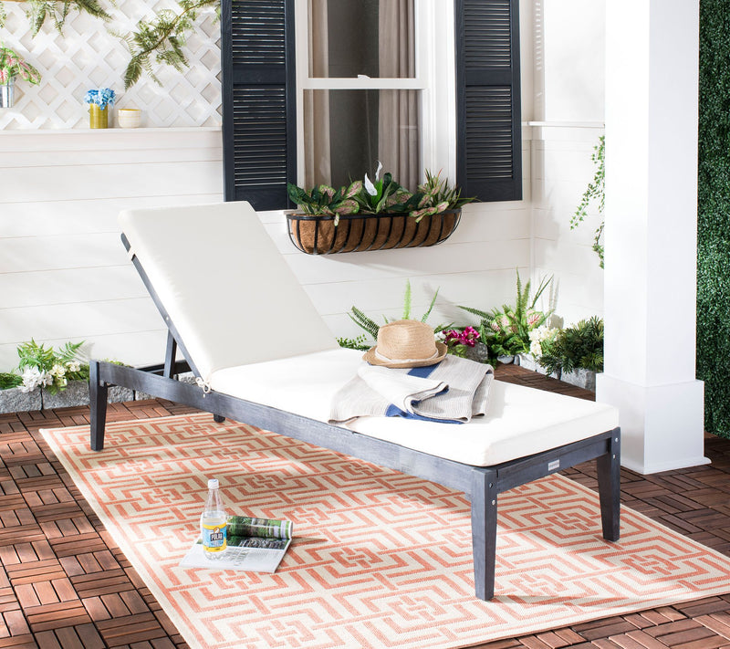 Safavieh Montclair Sunlounger — View 4