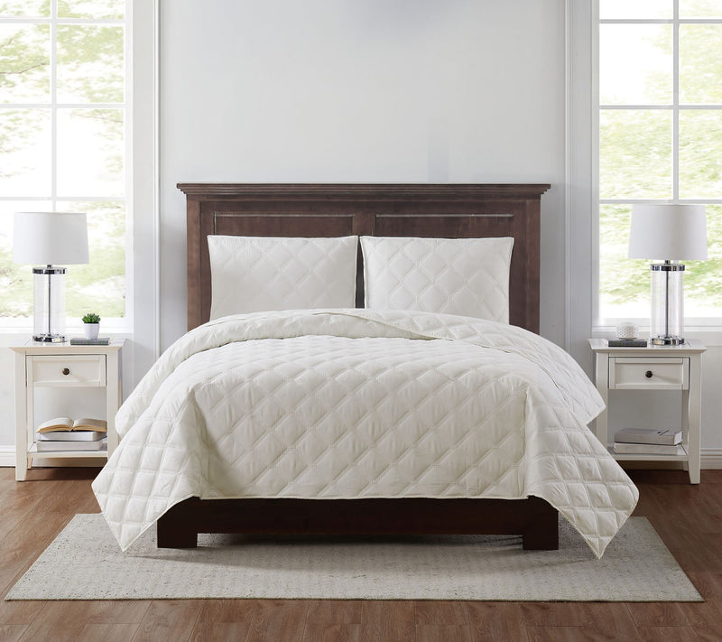 Truly Soft Everyday 3D Puff Full/Queen Quilt Set — View 9