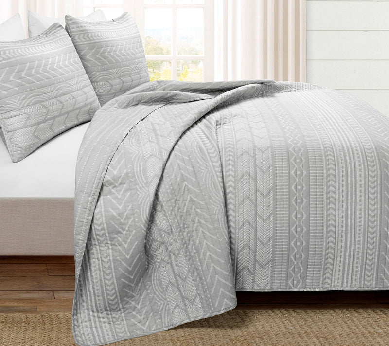 Hygge Geo Rev Cotton Quilt Set K by Lush Decor — View 3