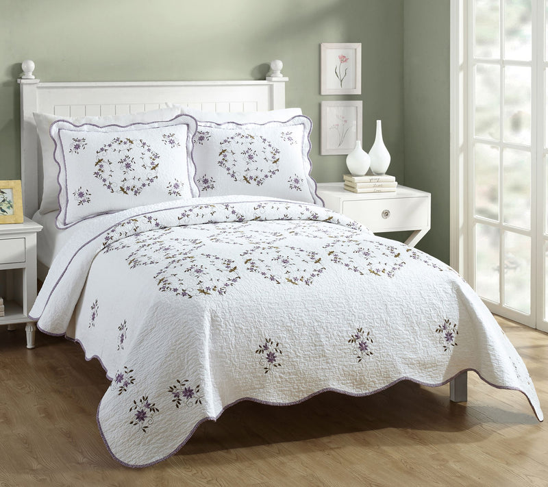 Modern Heirloom Gwen Full/Queen Quilt Set - 3 Piece — Main view