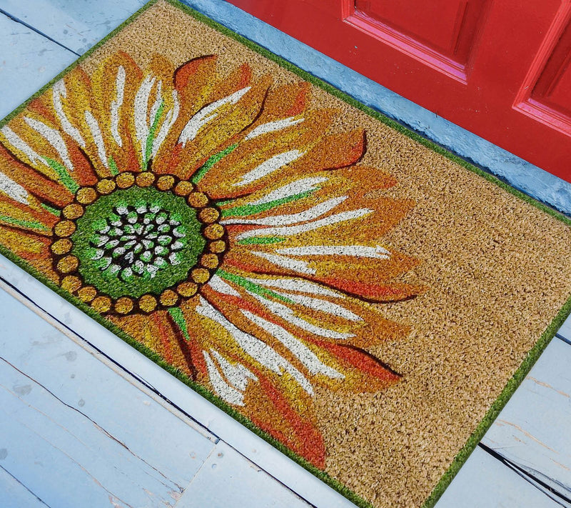 Lush Decor Nat ura Sunflower O utdoor Mat Yell ow 18"X30" — View 2