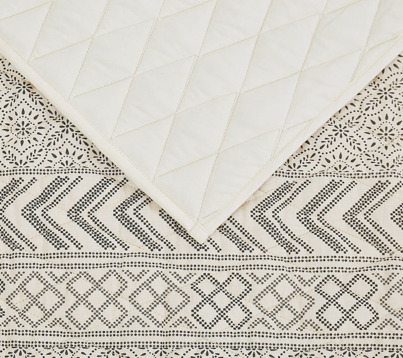 Brooklyn Loom Chase King Quilt Set — View 5