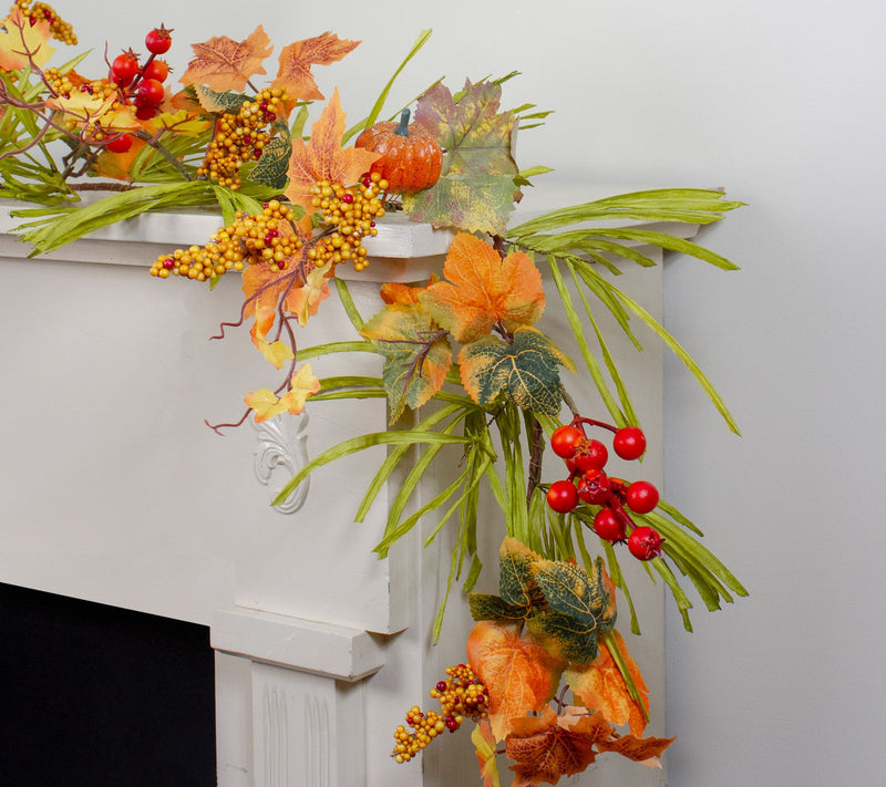 Northlight 5' x 10" Pumpkins & Berries w/ Leaves Garland — View 3