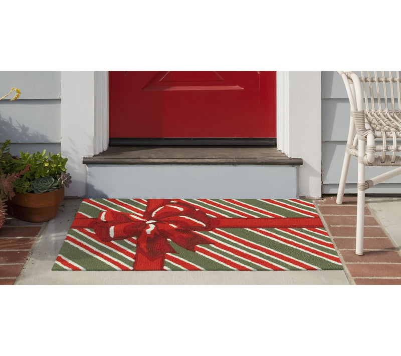 Lush Decor Frontporch Giftbox Rug Red 20" x 30" — View 2