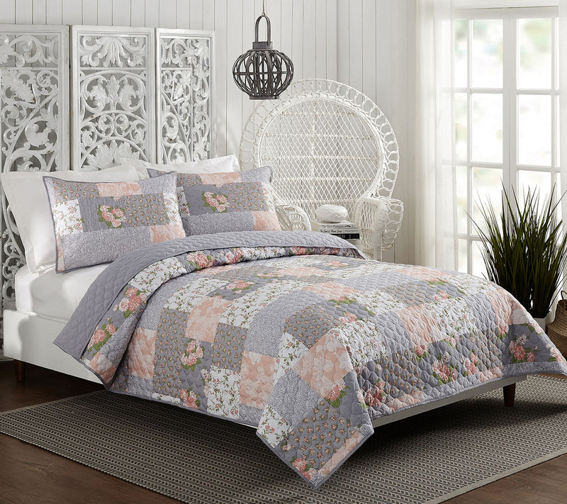 Modern Heirloom La Flor King Quilt Set — View 2