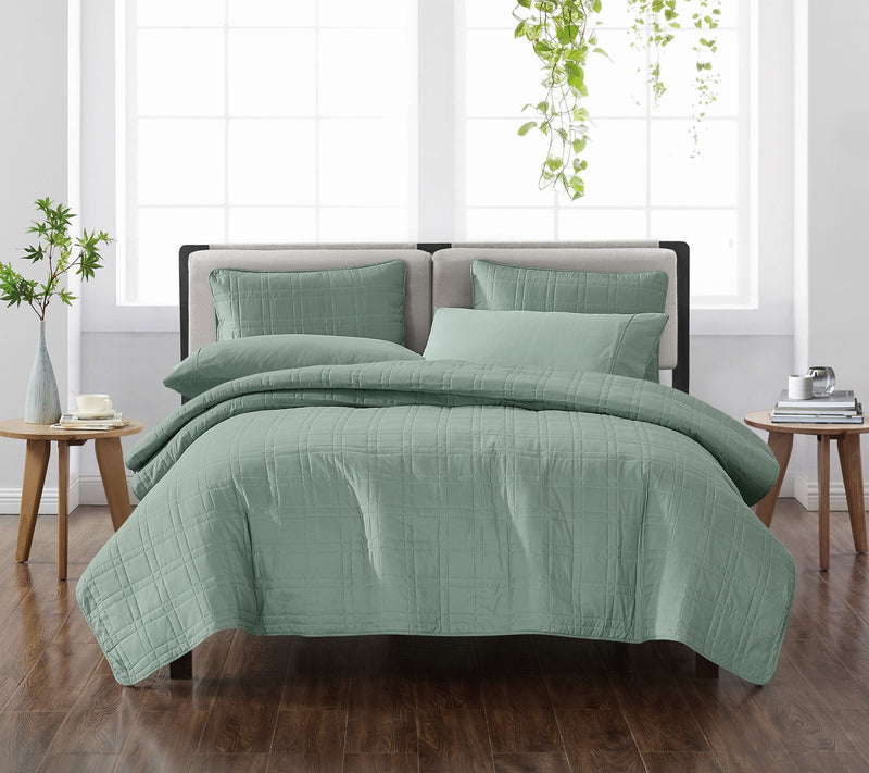 Cannon Heritage Solid Quilt Set Full/Queen Quilt Set — View 8