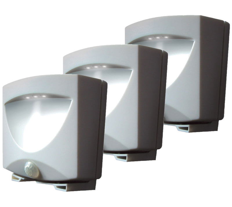 MAXSA 3 Pc Battery-Power Motion-Activated Outdoor Night-Light — View 5