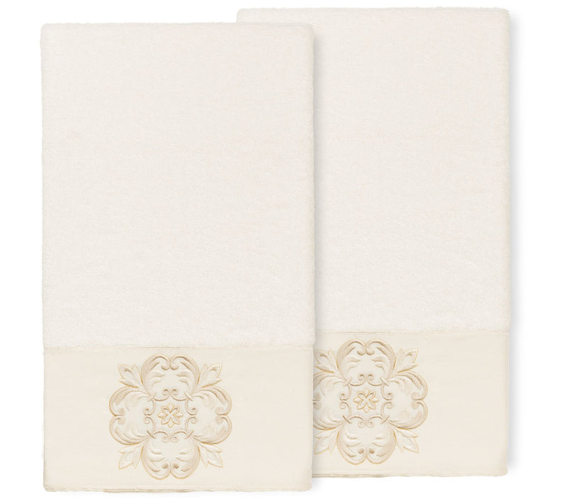 Linum Home Textiles Alyssa 2PC Embellished BathTowel Set — View 3