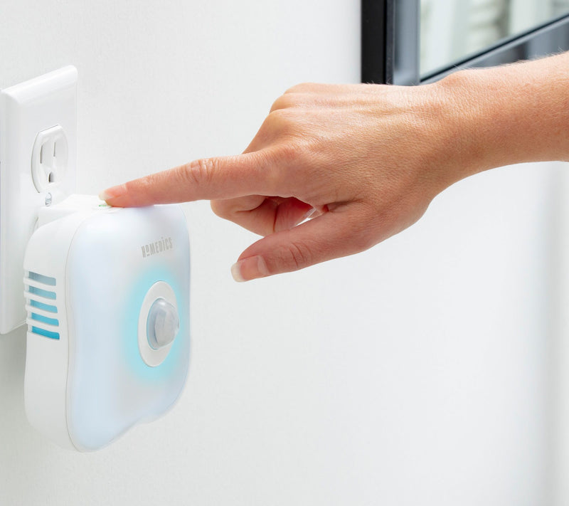 Homedics TotalClean Personal Plug-In UV-C Air Sanitizer — View 3