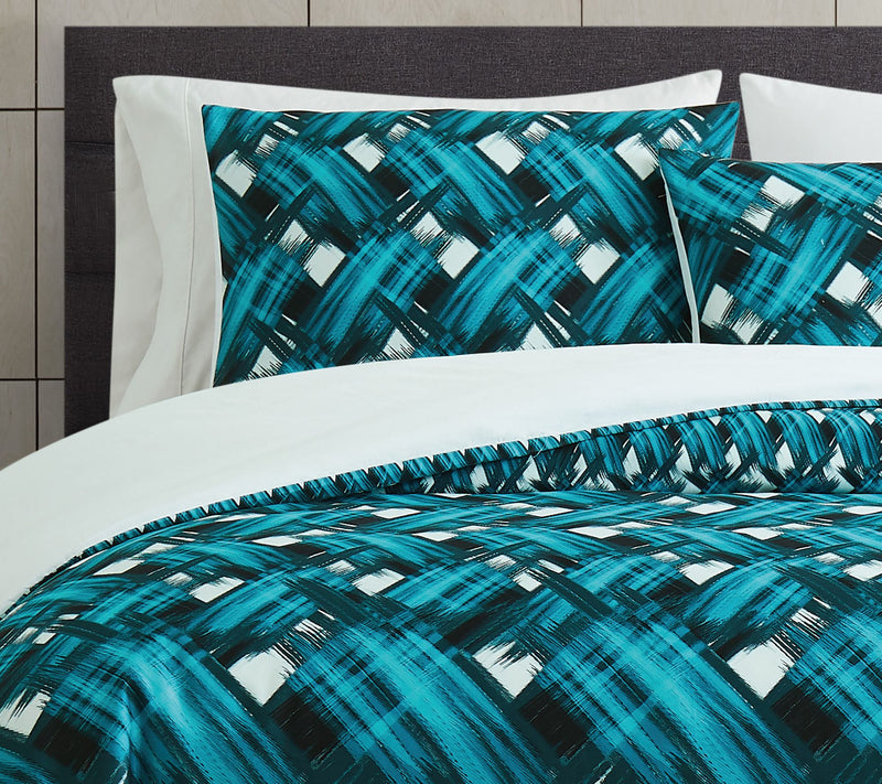 Vince Camuto Ada 3-Piece King Comforter Set — View 2