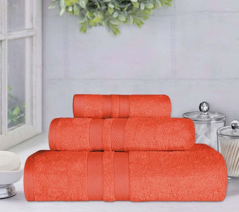 Superior Ultra-Soft Cotton Highly Absorbent 3-Piece Towel Set — View 23