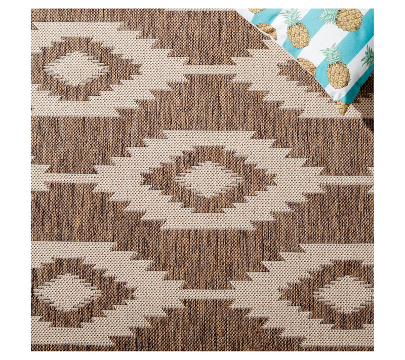 Safavieh Beach House 171 Outdoor 5'-3" X 7'-6" Rug — View 13
