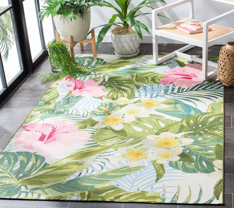 Safavieh Barbados 516 Outdoor 4' X 6' Rug — View 5